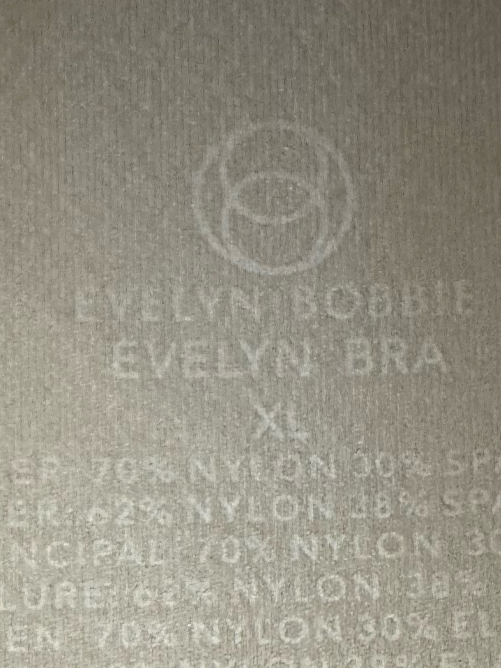 Evelyn and Bobbie Evelyn Seamless Padded Bra in Light Beige Size XL - Picture 9 of 14